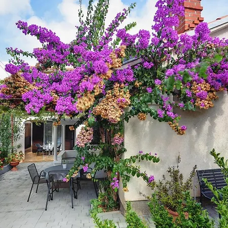 Aurora Apartament Pomer